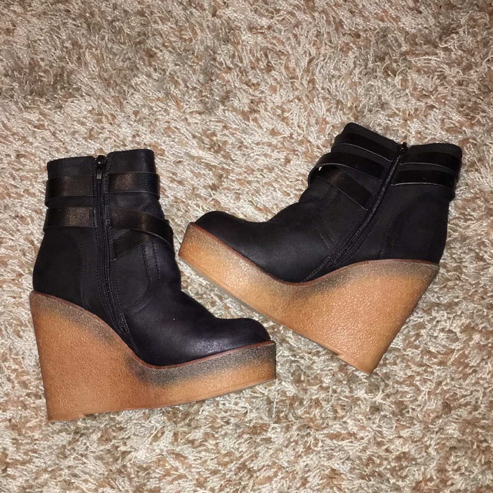 Olivia Miller boots